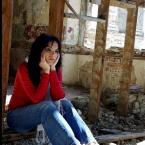 Pictures: Bir ağıt y�kselir