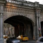 Cumhuriyeti ve Demokrasiyi Seviyoruz